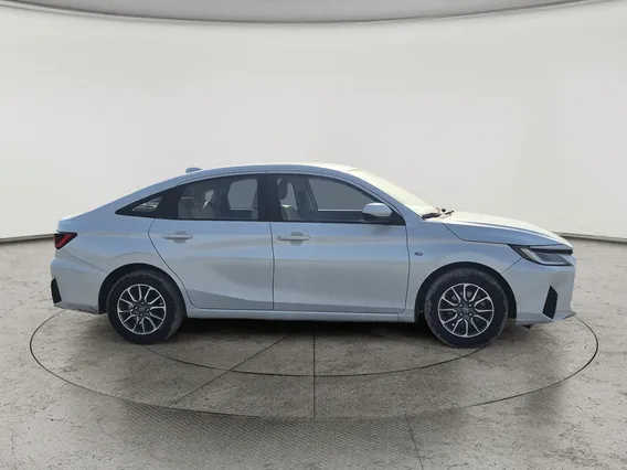 Toyota Yaris  Y 2023 