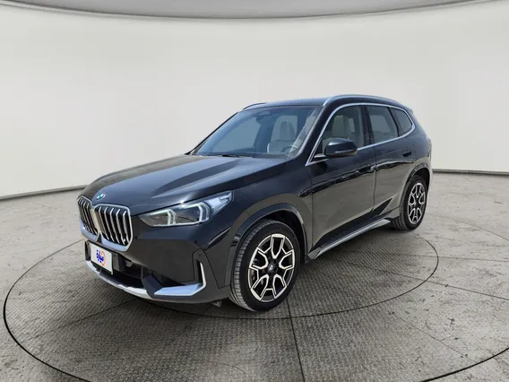بي ام دبليو الفئة اكس 1 xDrive 20i 2025 