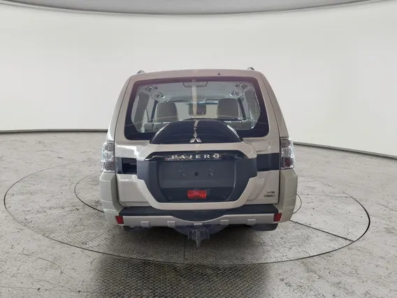 ميتسوبيشي باجيرو GLS 5Doors 2022 