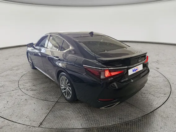 Lexus ES 350 2024 