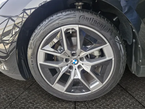 BMW 5 Series 520i 2024 
