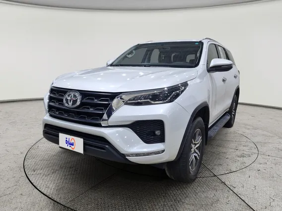 Toyota Fortuner VX 2023 دبل