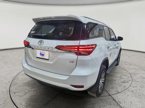 Toyota Fortuner VX 2023 دبل