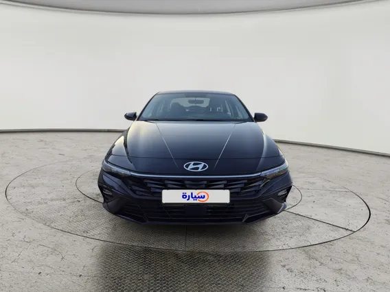 Hyundai Elantra Smart 2025 
