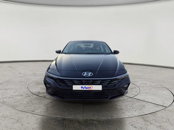 Hyundai Elantra Smart 2025 
