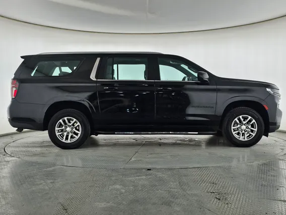 Chevrolet Suburban LS 2023 