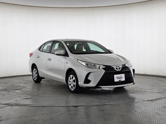 Toyota Yaris  Y 2022 