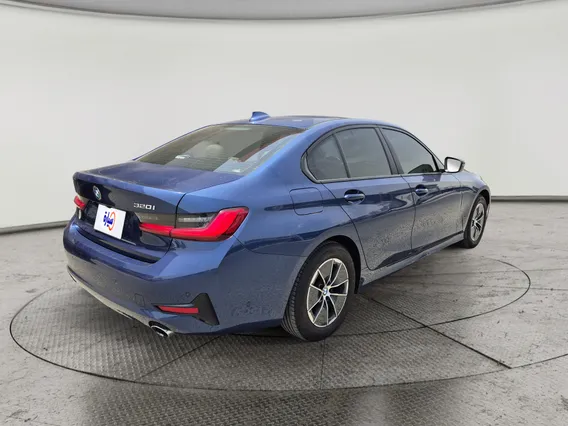 BMW 3 Series 320i  2021 