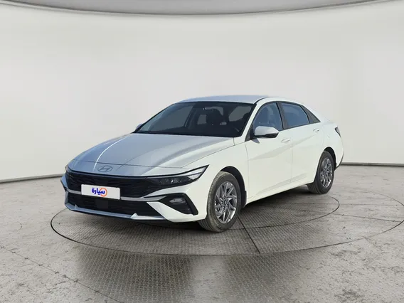 Hyundai Elantra Smart 2025 