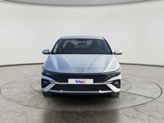 Hyundai Elantra Smart 2025 