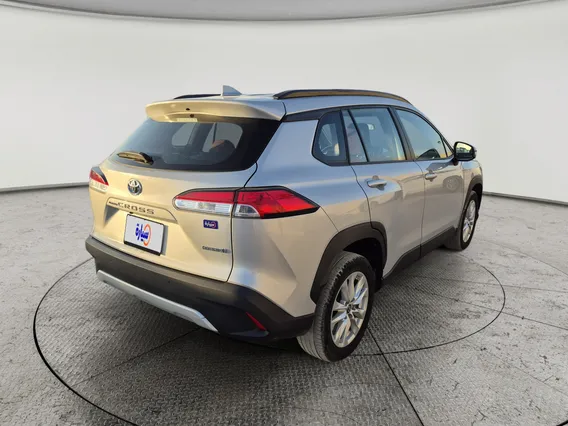 Toyota Corolla Cross XLE HEV 2024 