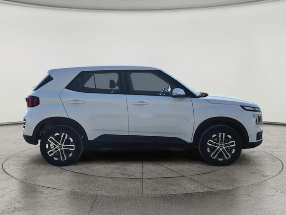 Hyundai Venue Smart 2024 