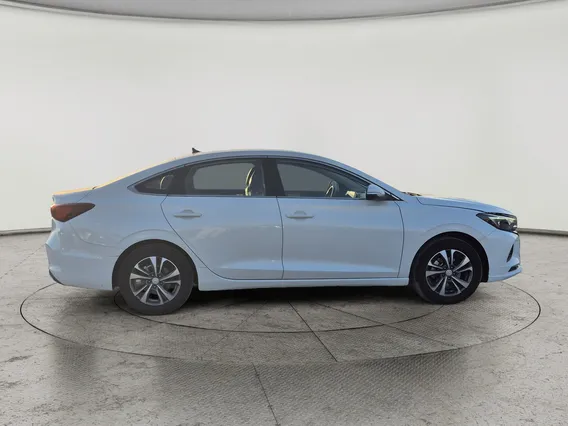 Changan Eado Plus Smart 2023 