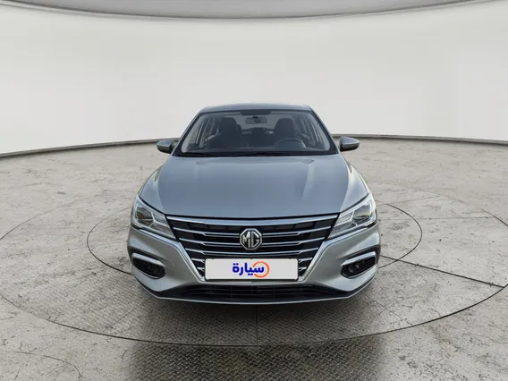 MG 5 STD 2025 