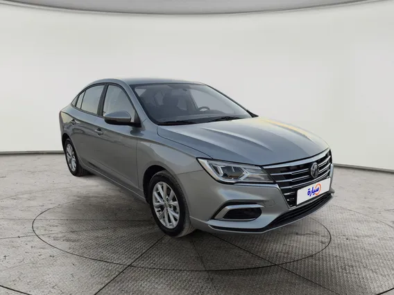 MG 5 STD 2025 