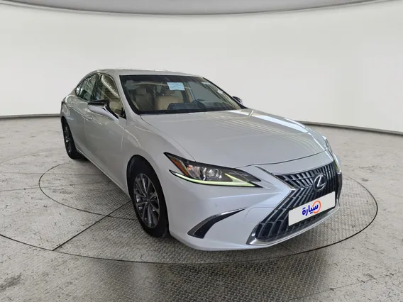 Lexus ES 300 H 2023 