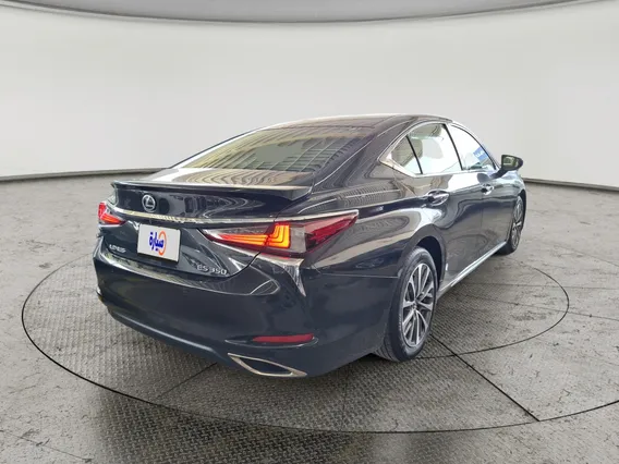 Lexus ES 350 2024 
