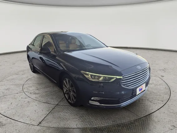 Ford Taurus Titanium 2022 