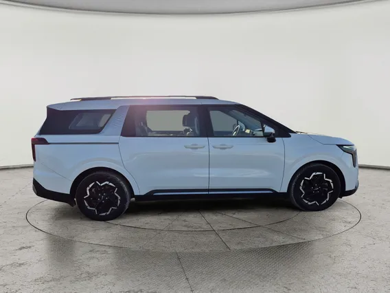 Kia Carnival GL 2025 