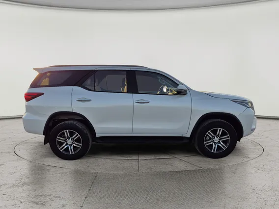 Toyota Fortuner GX2 2023 دبل