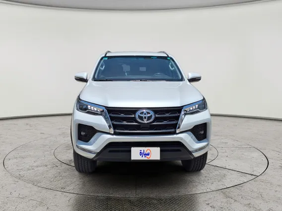Toyota Fortuner VX 2023 دبل