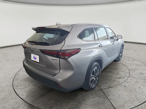 تويوتا هايلاندر GLE 2024 
