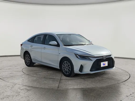 Toyota Yaris  Y 2024 