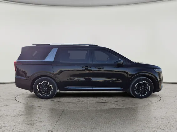 Kia Carnival GL 2025 
