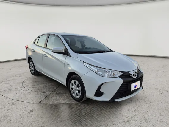 Toyota Yaris  Y 2022 