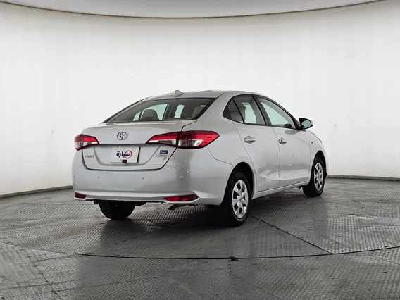 Toyota Yaris  Y 2022 