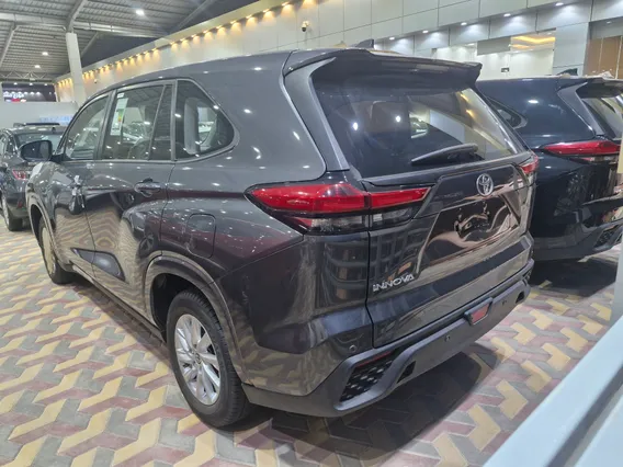 Toyota Innova GL 2026 