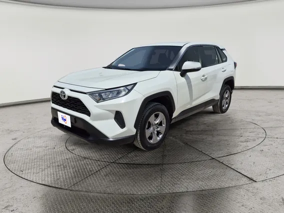 Toyota RAV4 LE 2022 
