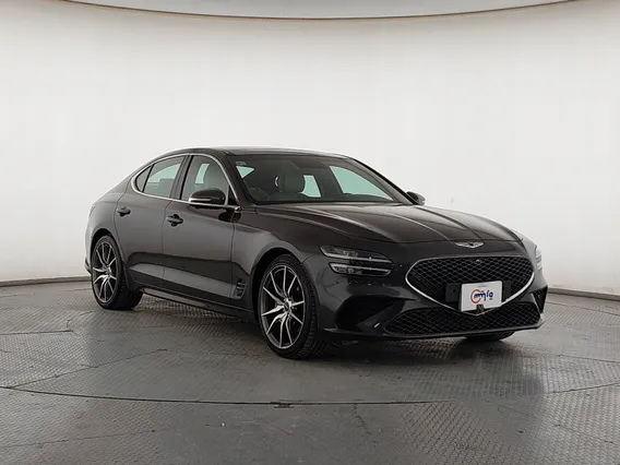 جينيسيس G70 بلاتينيوم 2023 