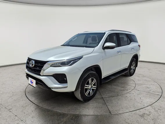 Toyota Fortuner VX 2024 دبل