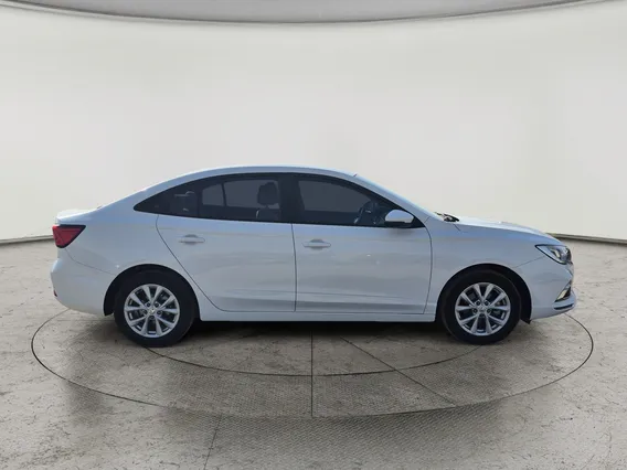 MG 5 STD 2024 