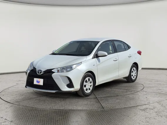 Toyota Yaris  Y 2022 