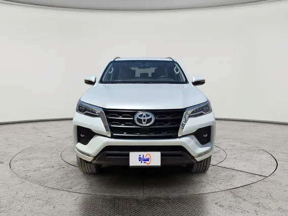 Toyota Fortuner VX 2024 دبل