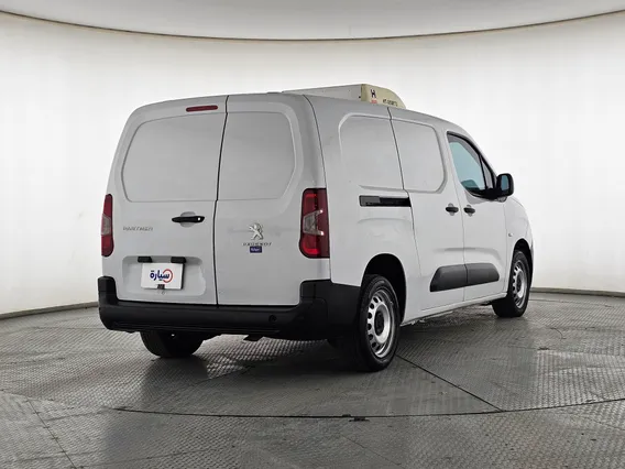 بيجو بارتنر Long van 2024 