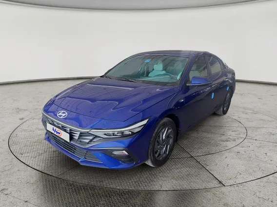 Hyundai Elantra Smart 2024 