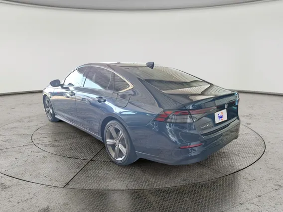 هوندا اكورد LX 2025 