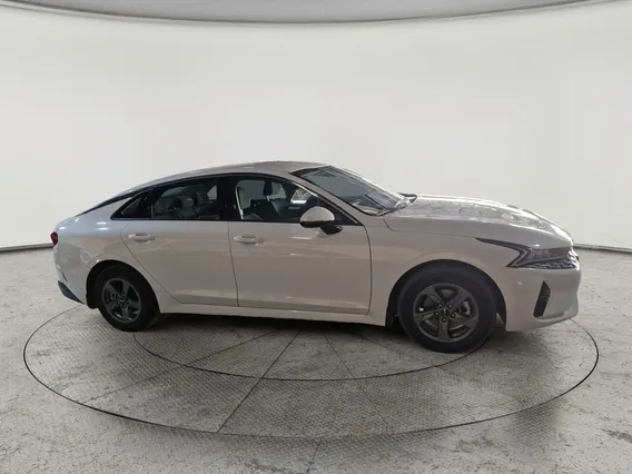 كيا K5 LX 2023 