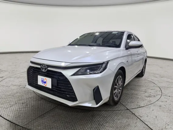 Toyota Yaris  Y 2023 