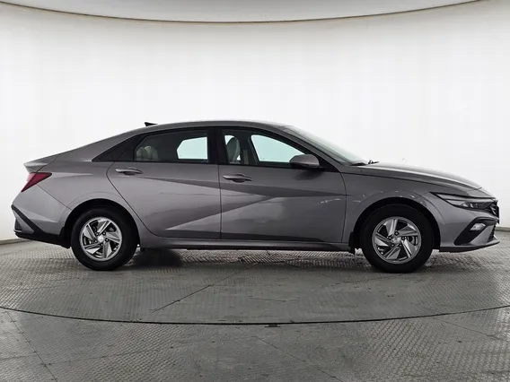 Hyundai Elantra Fleet 2024 