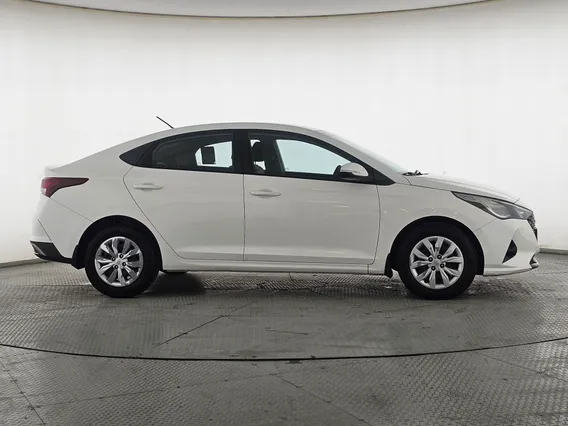 Hyundai Accent Smart 2023 