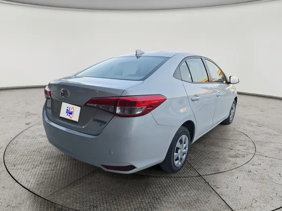 Toyota Yaris  Y 2022 