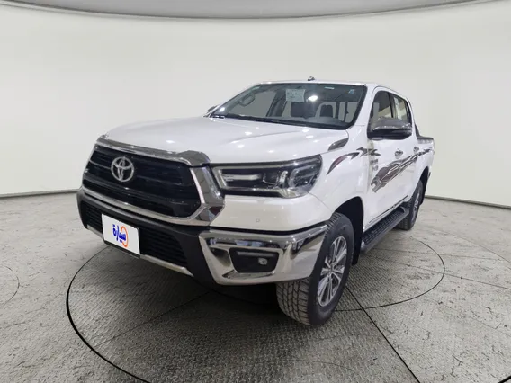Toyota Hilux SGLX 4X4 AT DSL 2023 دبل