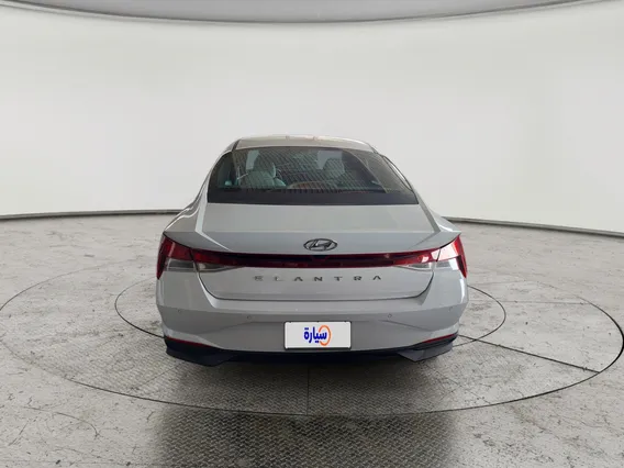 Hyundai Elantra Smart 2021 