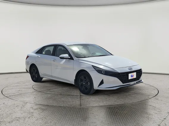 Hyundai Elantra Smart 2023 