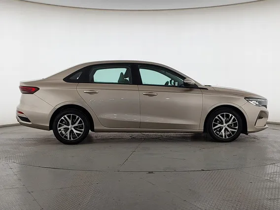 Geely Emgrand GS 2023 