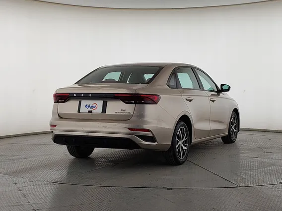 Geely Emgrand GS 2023 